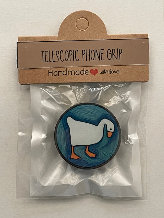 Goose design on circle 